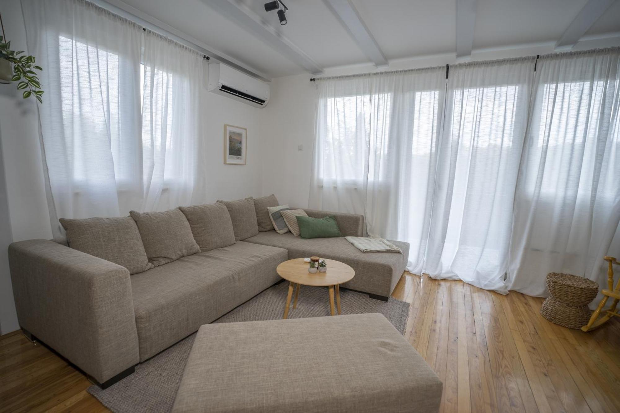 Вілла Kuca Za Odmor Casa Huerta Frketic Selo Екстер'єр фото